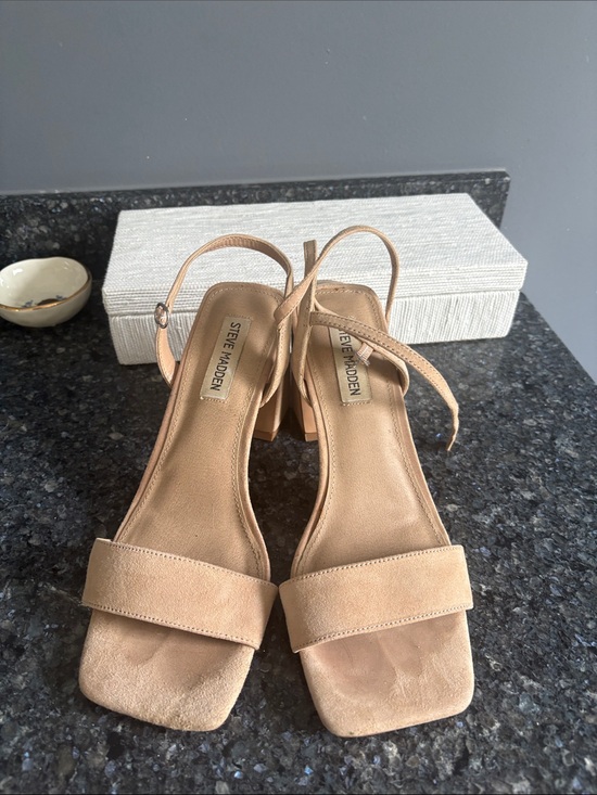 Steve Madden Shoes - Steve Madden Beige/Tan Block Heel Slingback Sandals
